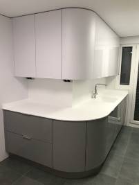 DISEÑO-COCINA-REFORMAS INTEGRALES-COCINARTE-PAMPLONA-ESTUDIO-EXCLUSIVO-MODERNAS-SIN TIRADOR-RUSTICAS-DETALLES-CALIDAD-ACABADOS-COLORES-MATERIALES-SOLUCIONES-MINIMALISTAS-TENDENCIAS-DECORACION-PERFECCION-HOGAR-EXPERIENCIA