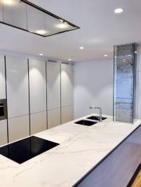 DISEÑO-COCINA-REFORMAS INTEGRALES-COCINARTE-PAMPLONA-ESTUDIO-EXCLUSIVO-ARMARIOS-A MEDIDA-VESTIDORES-LAVADEROS-BAÑOS-CALIDAD-COLORES-MATERIALES-MINIMALISTAS-TENDENCIAS-HOGAR-EXPERIENCIA-PROFESIONALES-VIVIENDAS-LOCALES COMERCIAL
