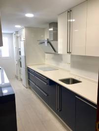 DISEÑO-COCINA-REFORMAS INTEGRALES-COCINARTE-PAMPLONA-ESTUDIO-EXCLUSIVO-ARMARIOS-A MEDIDA-VESTIDORES-LAVADEROS-BAÑOS-CALIDAD-COLORES-MATERIALES-MINIMALISTAS-TENDENCIAS-HOGAR-EXPERIENCIA-PROFESIONALES-VIVIENDAS-LOCALES COMERCIALES-BOSCH