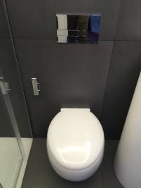 DISEÑO-COCINA-REFORMAS INTEGRALES-COCINARTE-PAMPLONA-ESTUDIO-EXCLUSIVO-MODERNAS-SIN TIRADOR-RUSTICAS-DETALLES-CALIDAD-ACABADOS-COLORES-MATERIALES-SOLUCIONES-MINIMALISTAS-TENDENCIAS-DECORACION-PERFECCION-HOGAR-EXPERIENCIA-PROFESIONALIDAD-INODORO